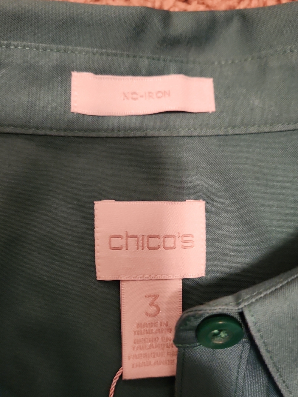 NWT Chico's Kelly Green Long-Sleeve Button Shirt Size 3 - Picture 4 of 11